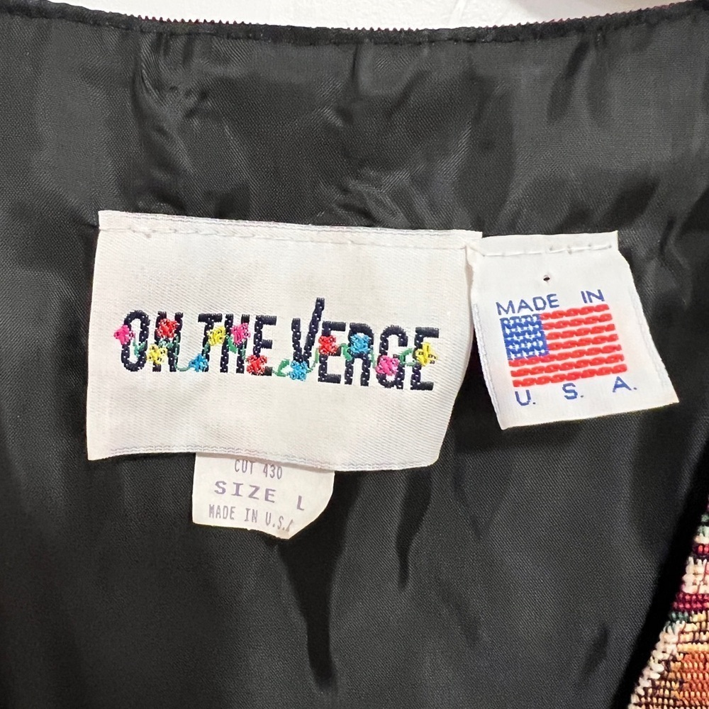 ON THE VERGE Tapestry Christmas Vest Vintage Made in USA Santa Snowman Ugly - Picture 4 of 6